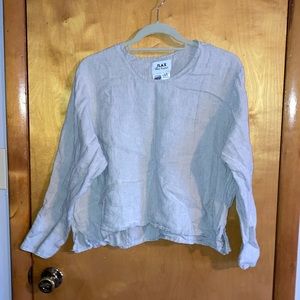 Cropped linen shirt
